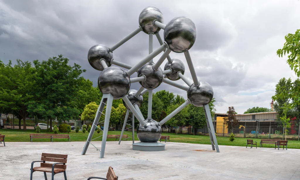 Atomium de Bruselas en Parque Europa en Torrejón de Ardoz (Madrid)