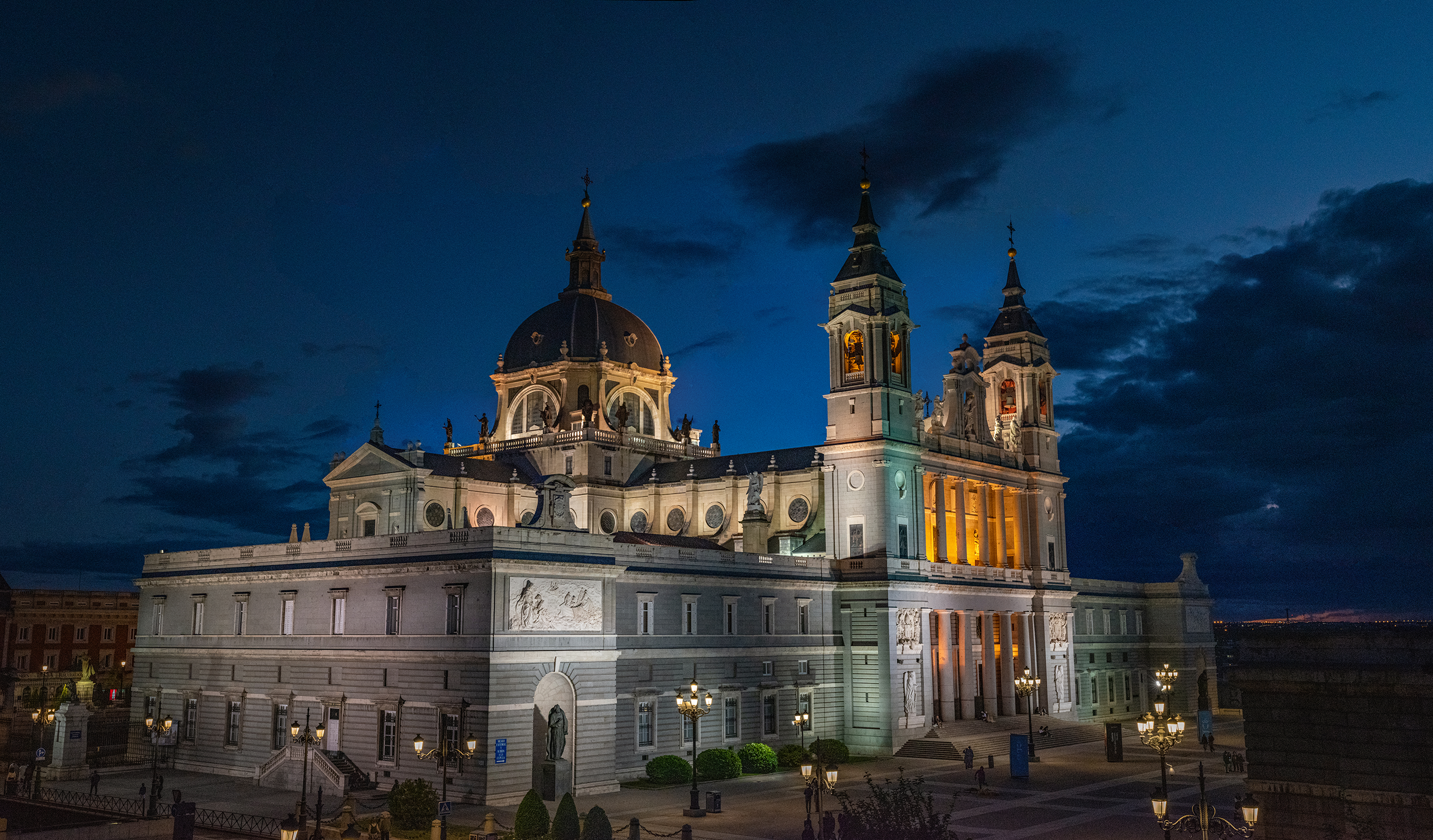 catedral_de_la_almudena_madrid
